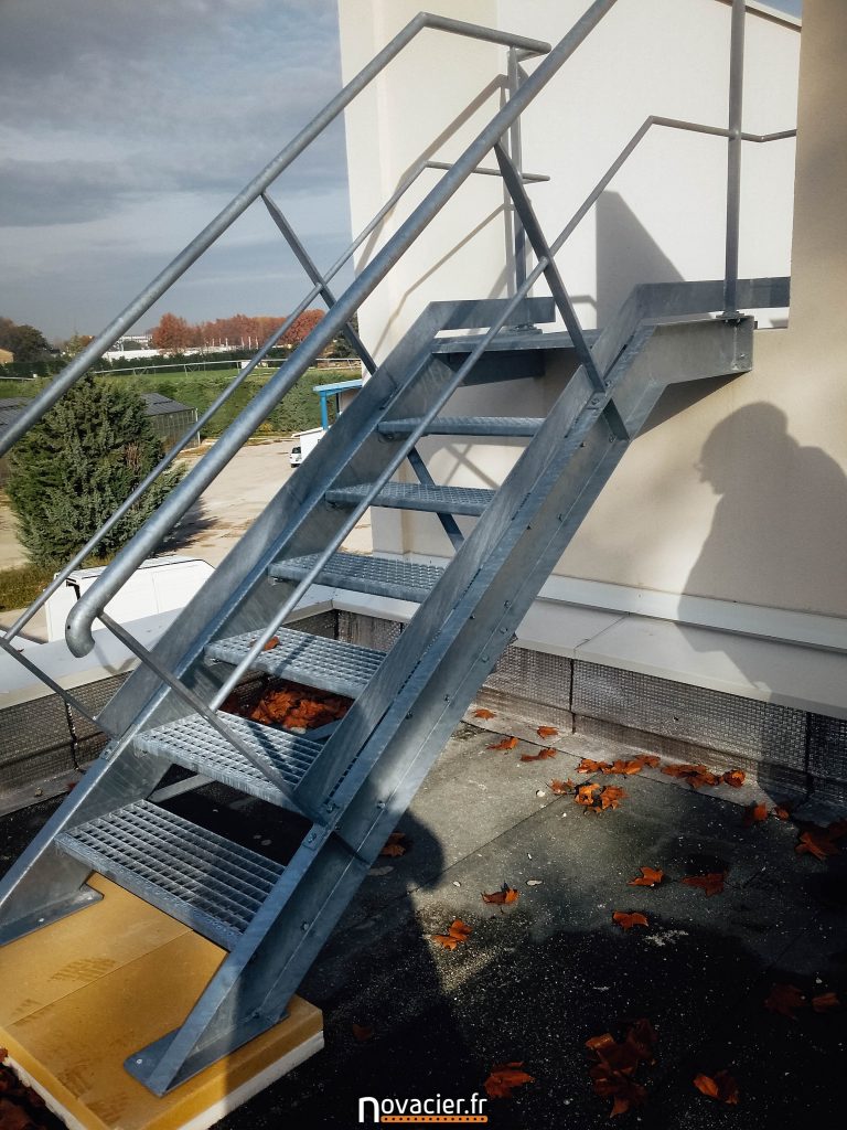 Escalier Échelle De Meunier Métallique d'Extérieur